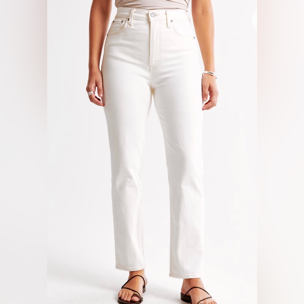 Abercrombie Curve Love Ultra High Rise Ankle Straight Jeans - Cream 29/8